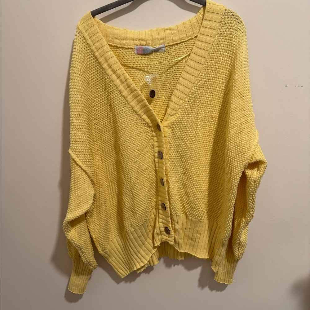 Free People ~ Yellow Women's Sweater - Picture 2 of 4